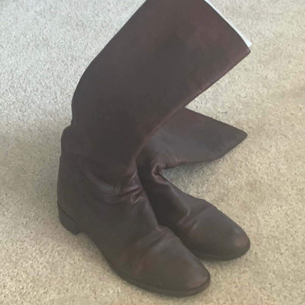 Long Life Indiana brown leather boots